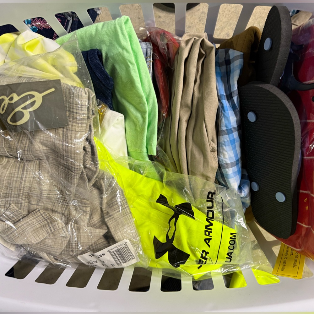 5lbs New With Tags Mystery Reseller Box $$$